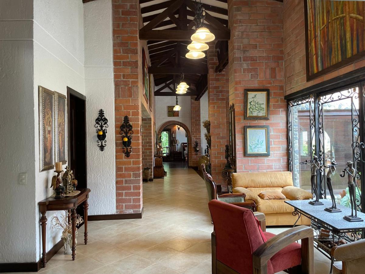 Finca Hotel Villa Camila Копакабана Экстерьер фото
