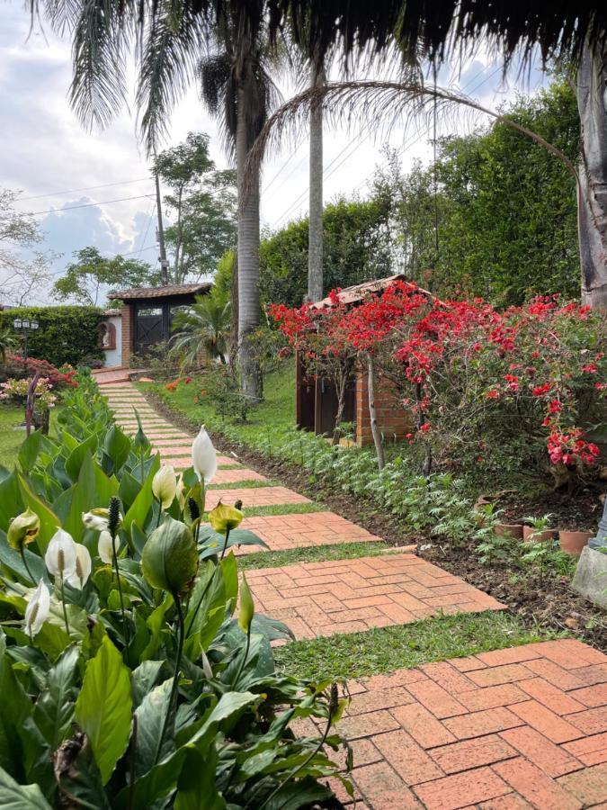 Finca Hotel Villa Camila Копакабана Экстерьер фото