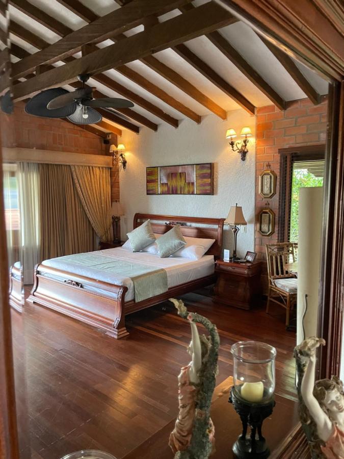 Finca Hotel Villa Camila Копакабана Экстерьер фото