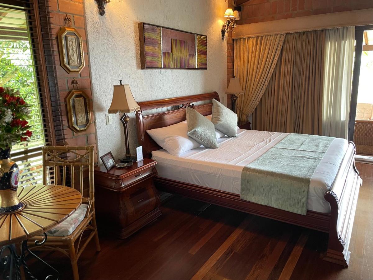 Finca Hotel Villa Camila Копакабана Экстерьер фото